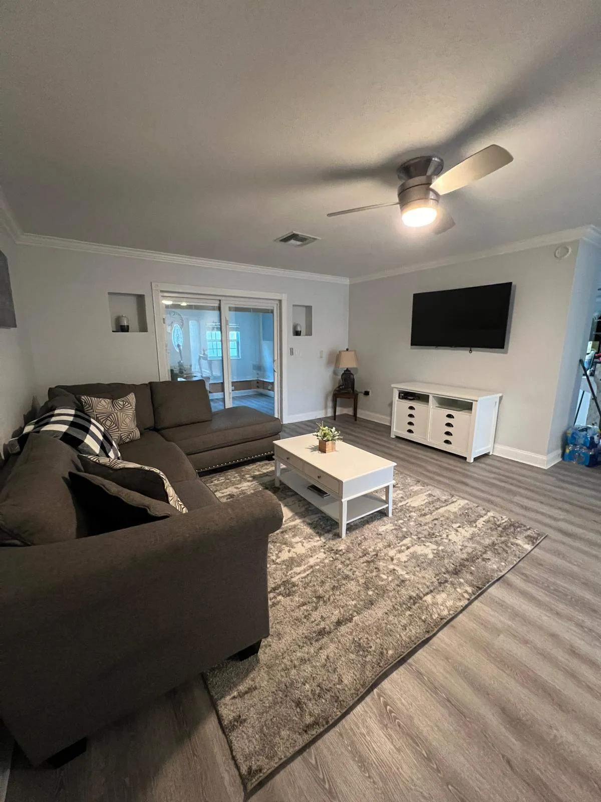 Gallery image 10