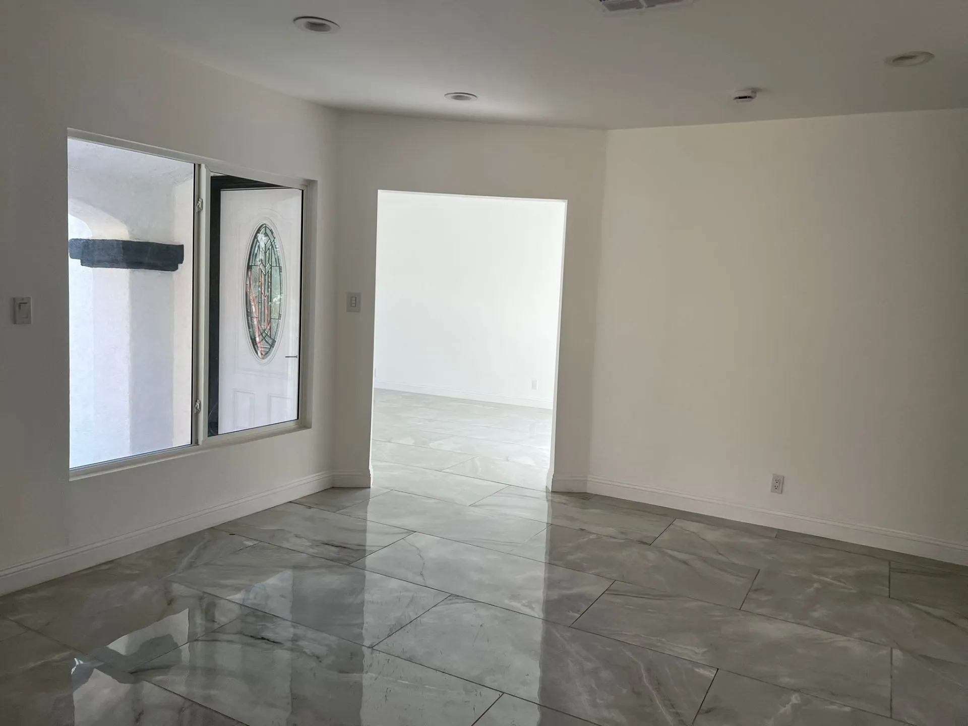 Gallery image 10