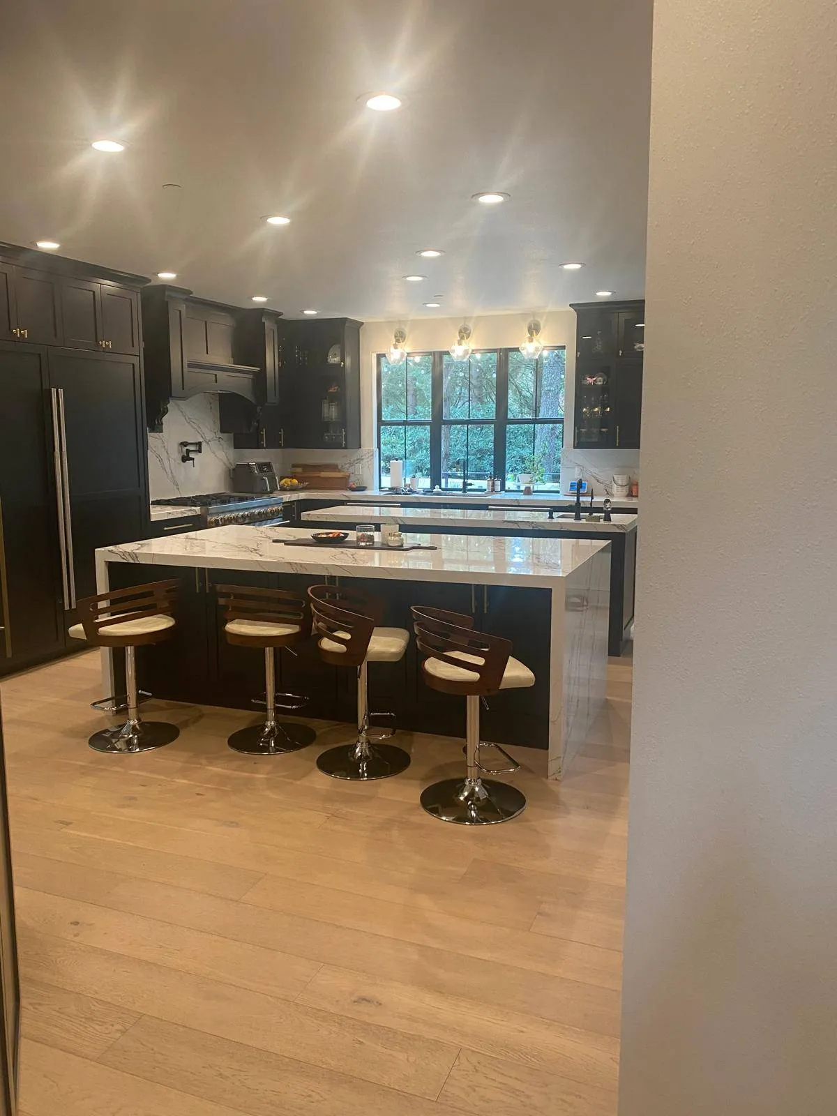 Gallery image 14