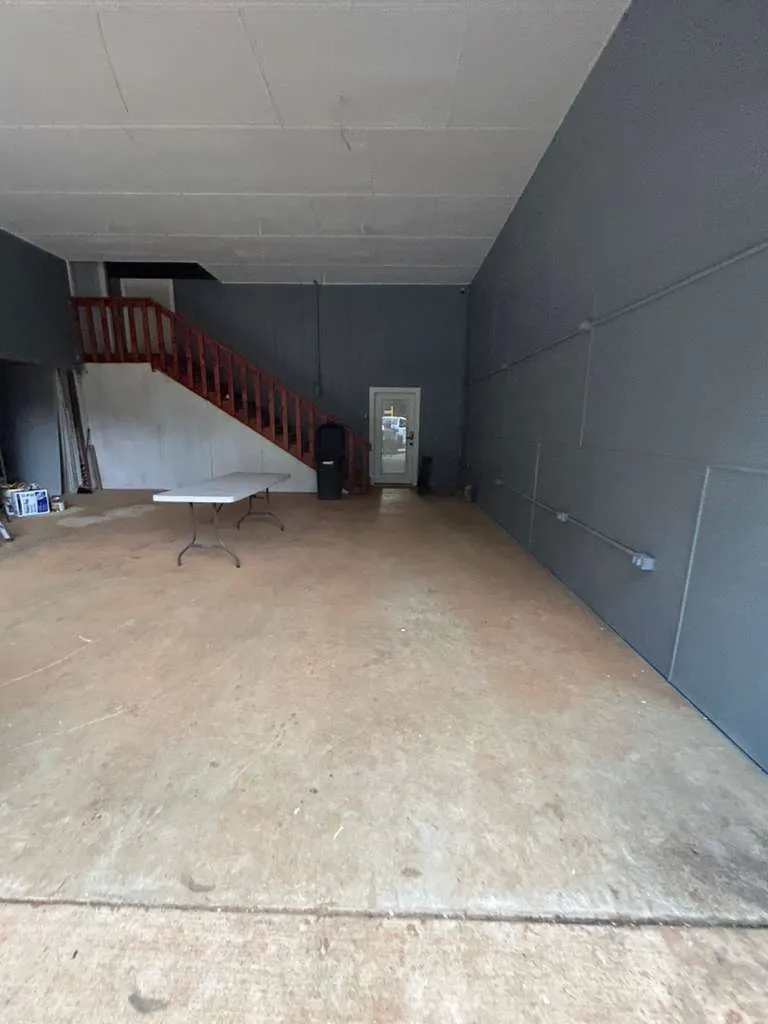 Gallery image 12