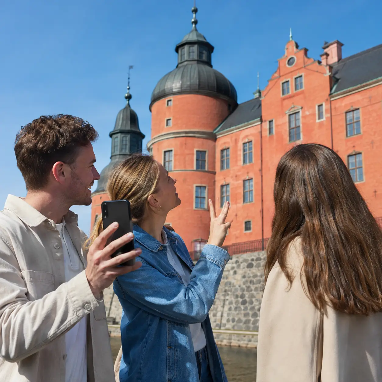 Secrets of Västerås: Zelfgeleide speurtocht en stadswandeling door Västerås