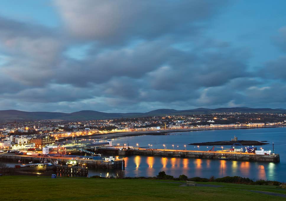 Isle of Man Airport to Douglas Taxi