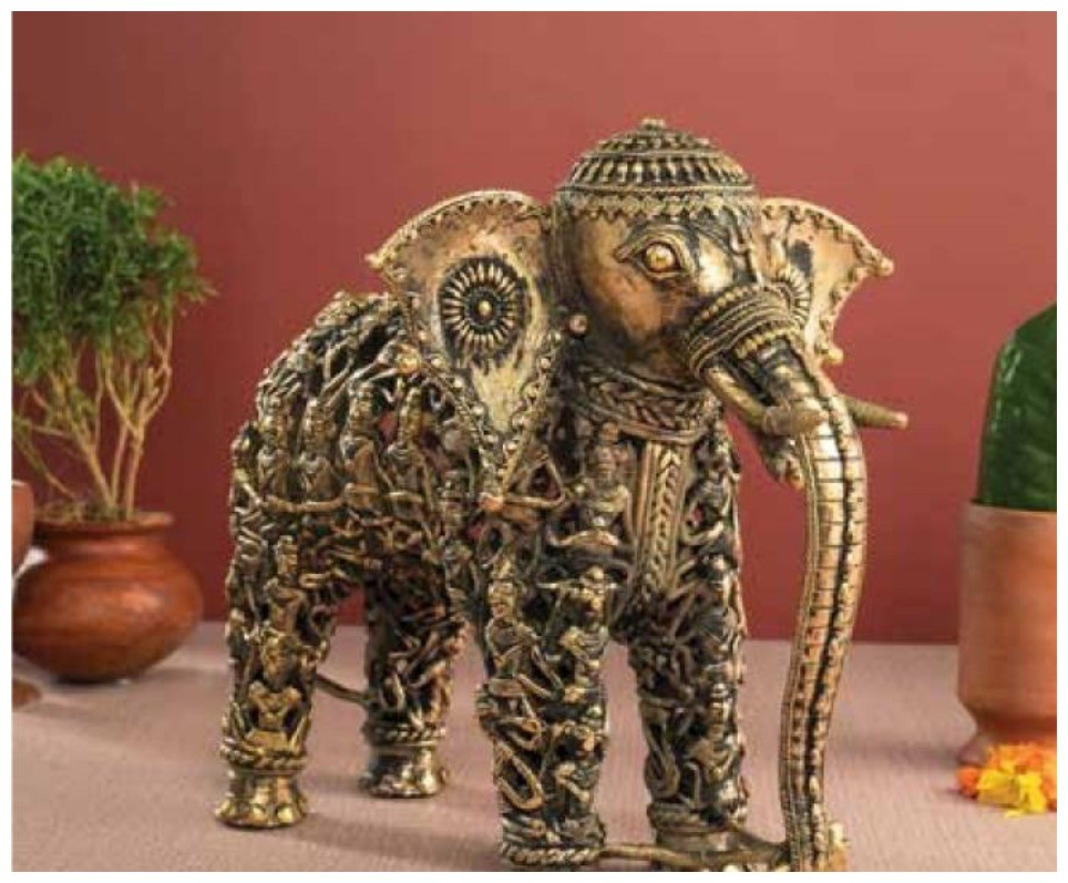 SCULPTED ELEPHANT