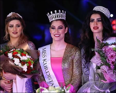 الأحداث