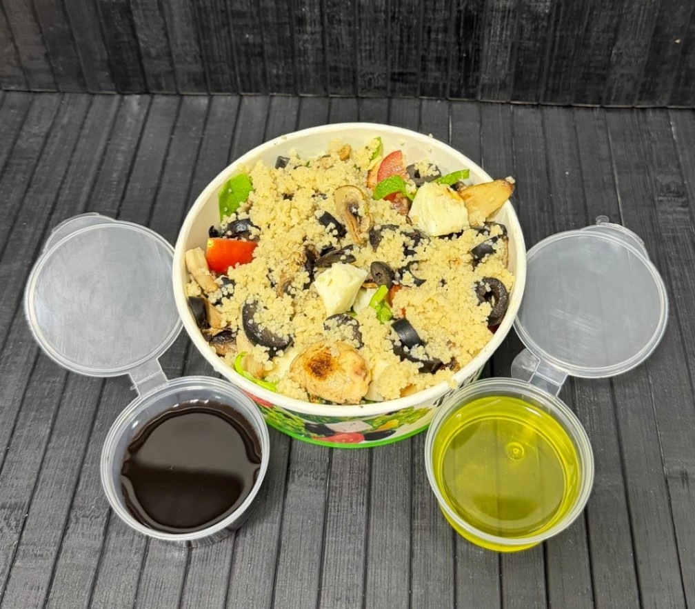 Salată Grilled Halloumi