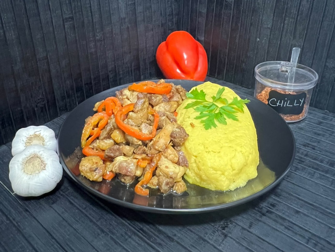 Tigaie Picanta cu Mamaliguta