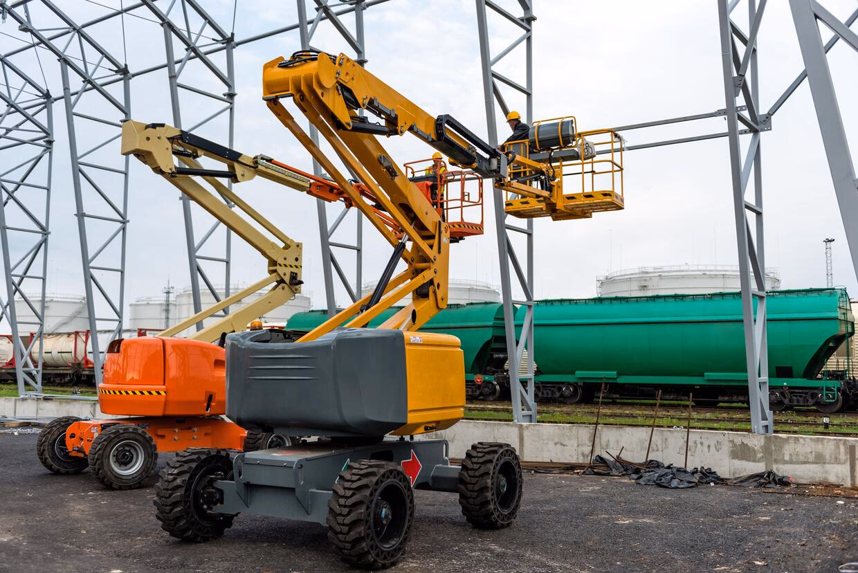 8 Types of Construction Lifts and Their Uses