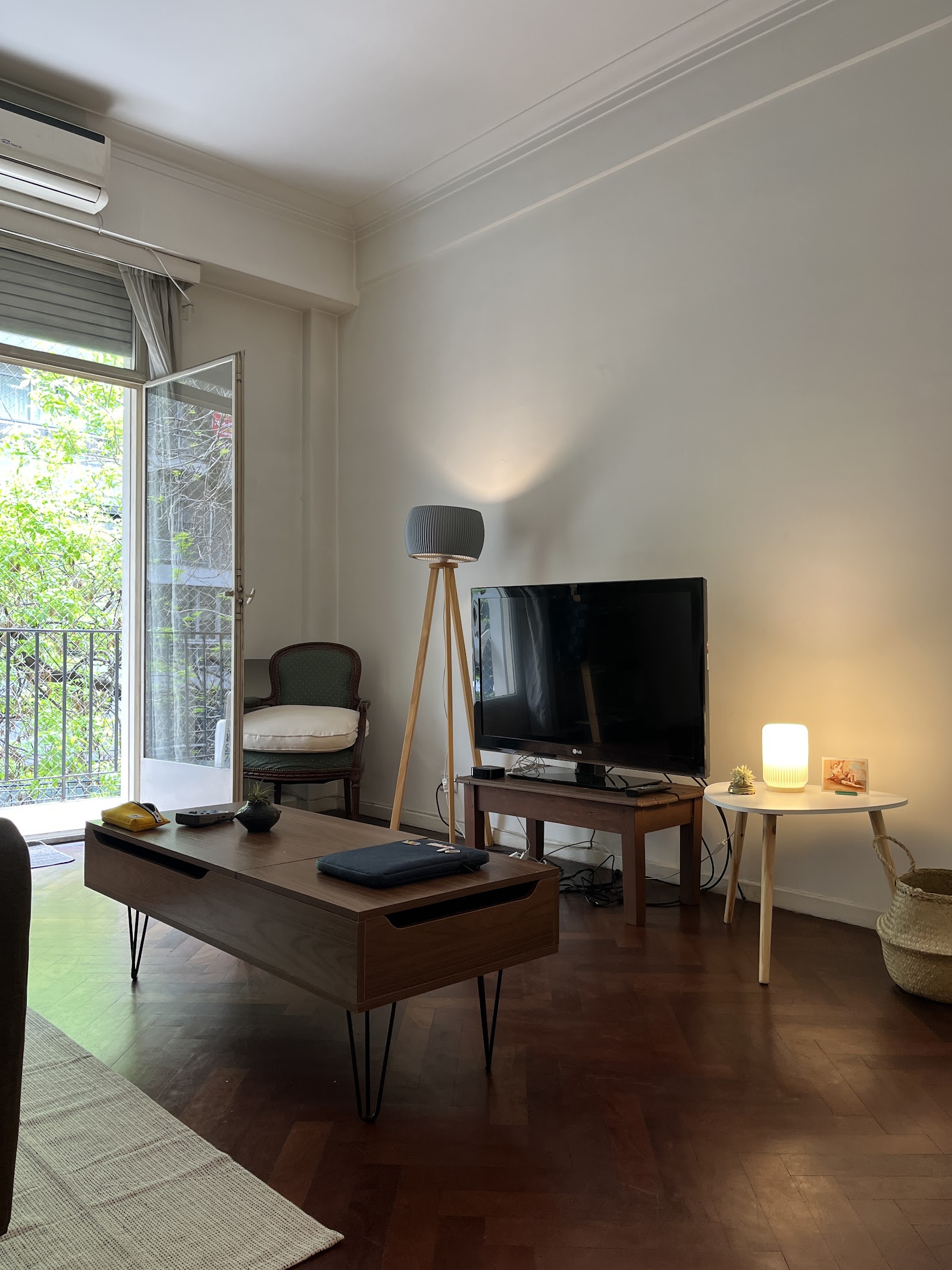 4 ambientes amplios con balcón en las cañitas — foto 4