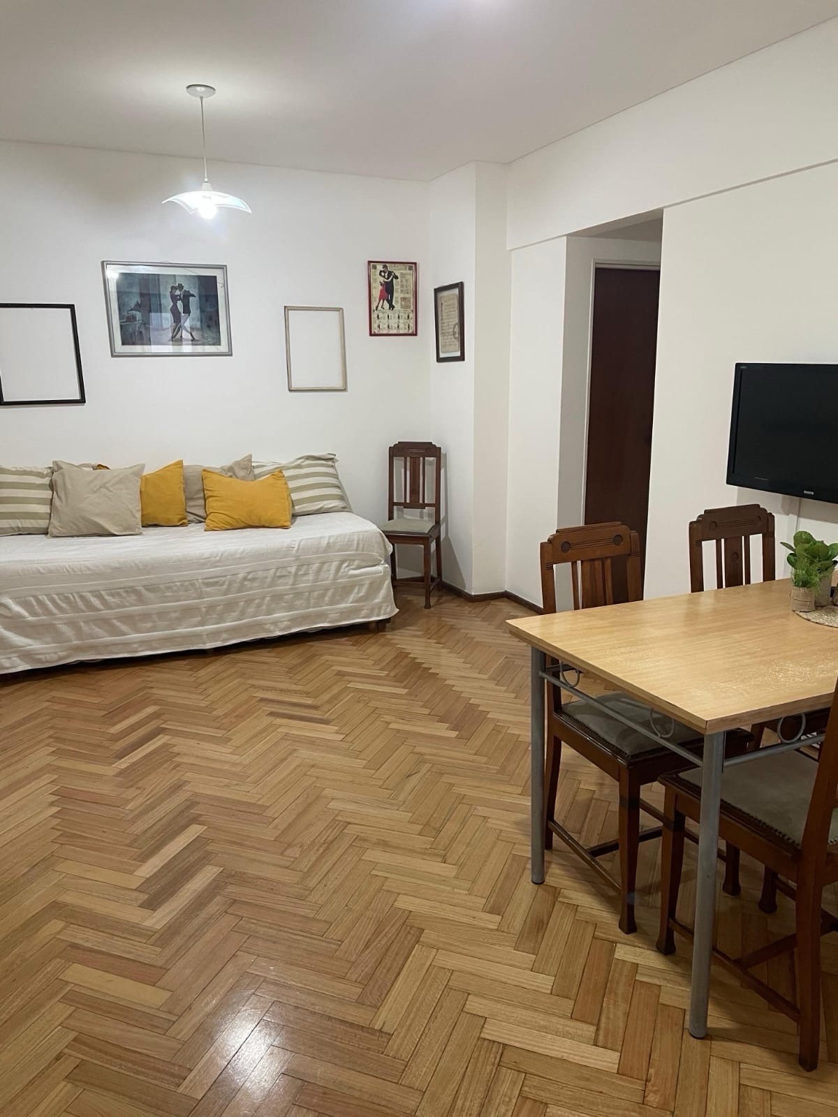 2 ambientes en Microcentro