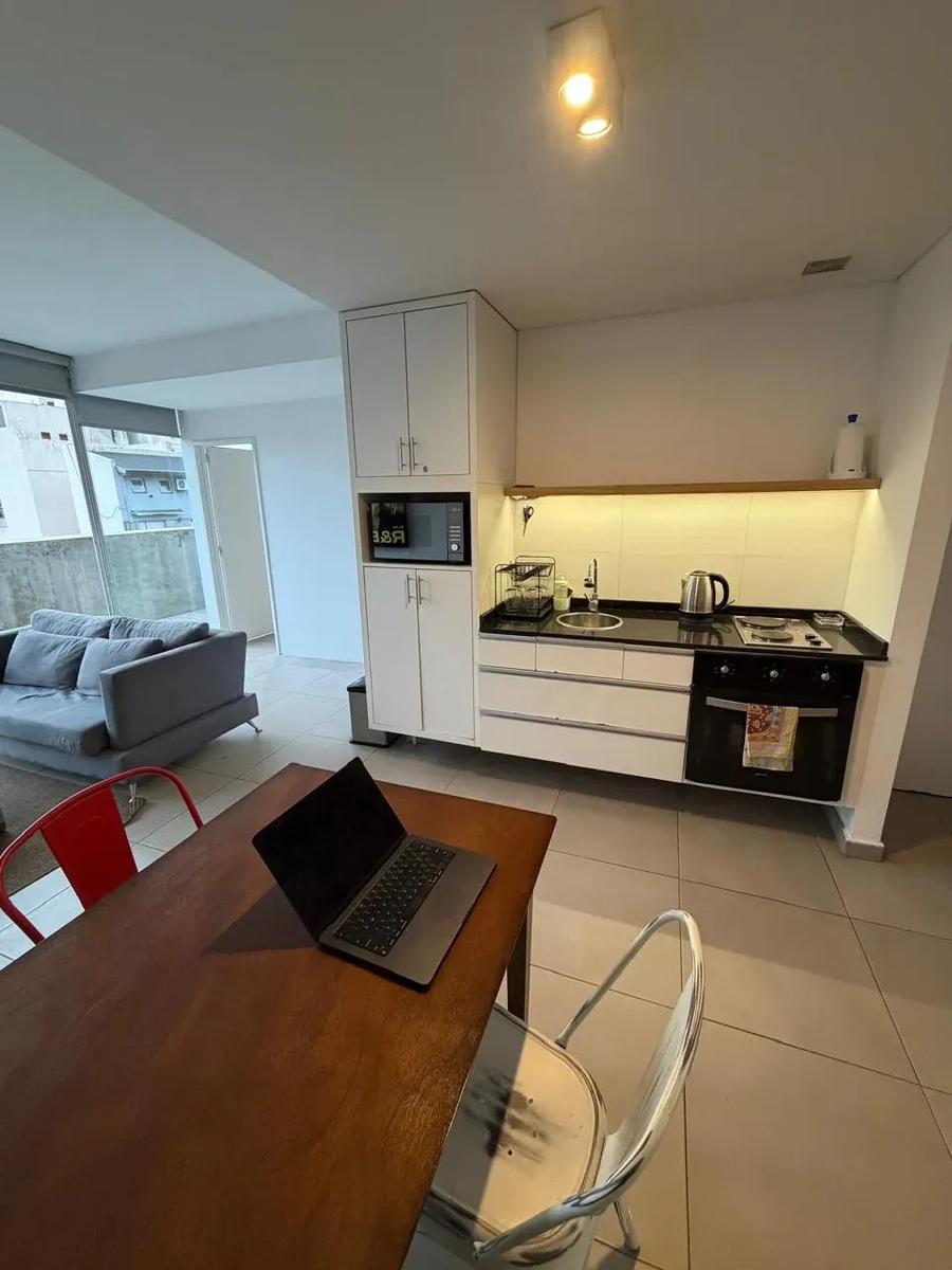 amplio balcón terraza de aproximadamente 15 m² — foto 4