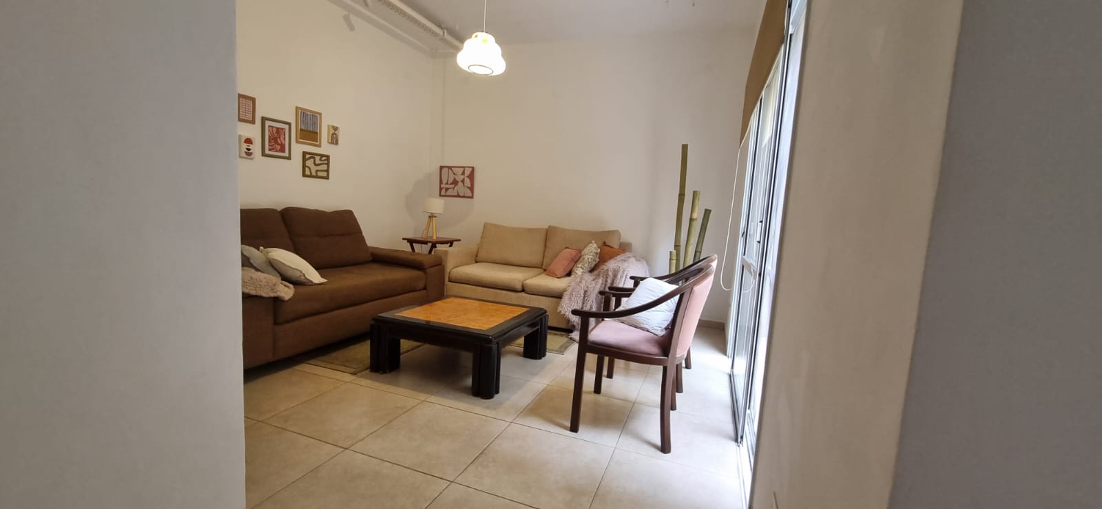 Muy amplio y luminoso PH de 3 habitaciones con 2 patios — foto 2