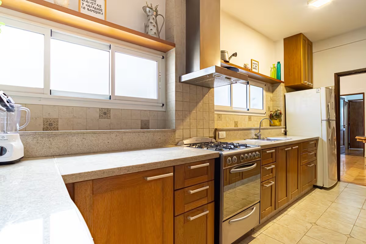 Amplio y hermoso departamento 3 ambientes