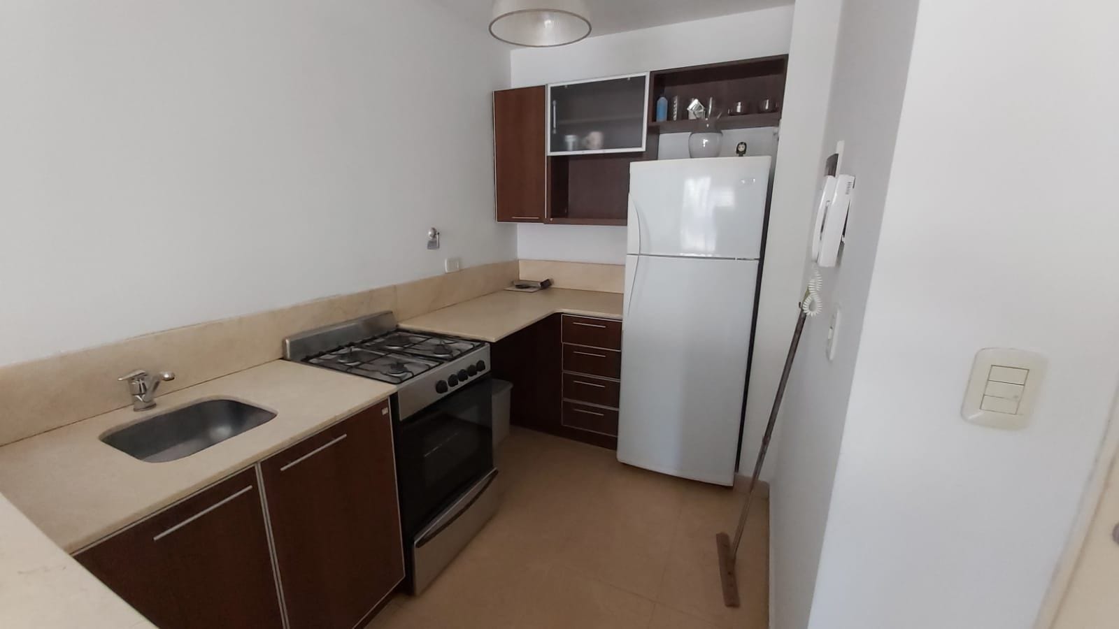 2 ambientes con balcón en edificio con pileta y jacuzzi — foto 4