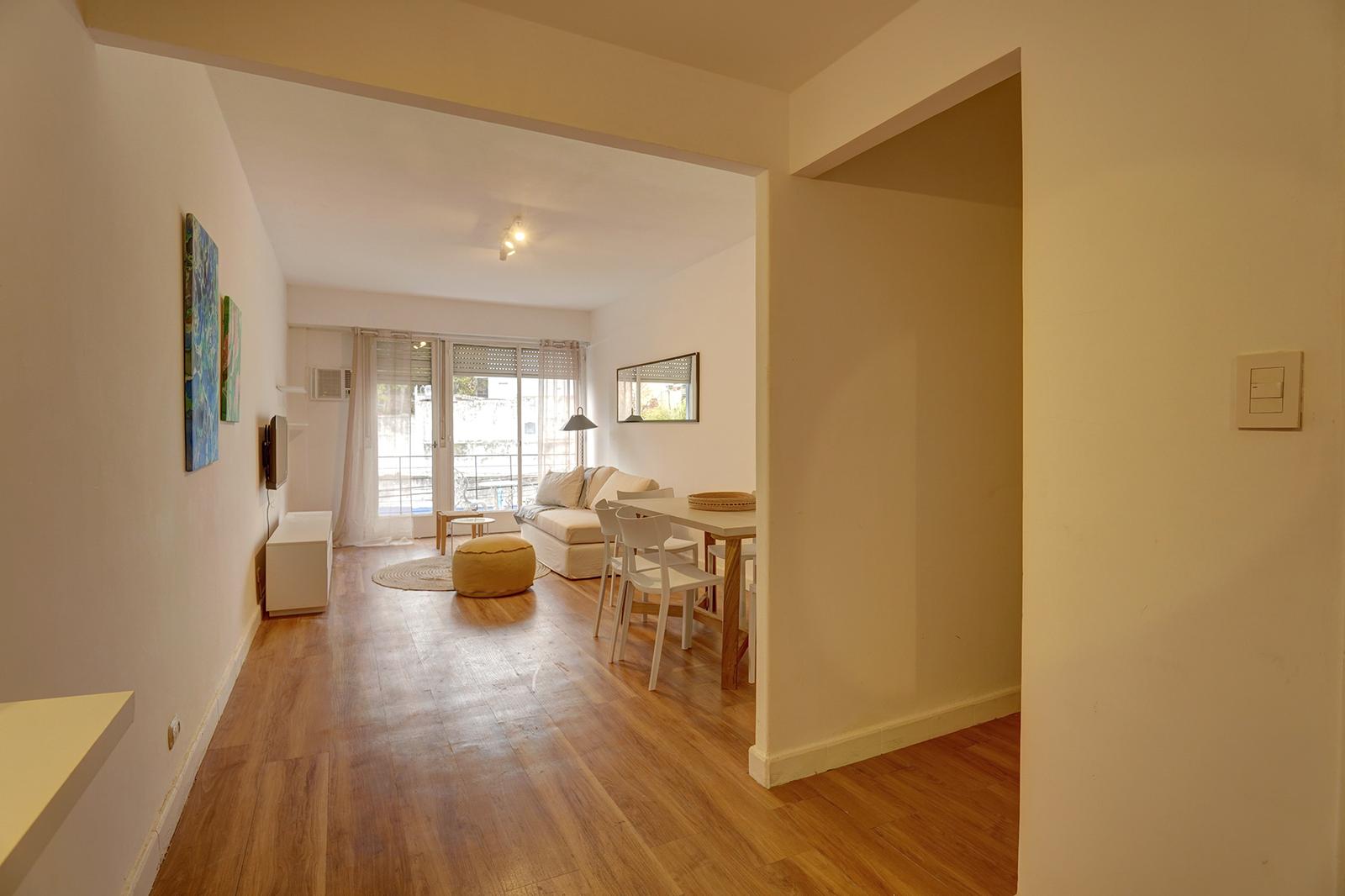 Impecable 3 ambientes reciclado con balcón en Recoleta — foto 2