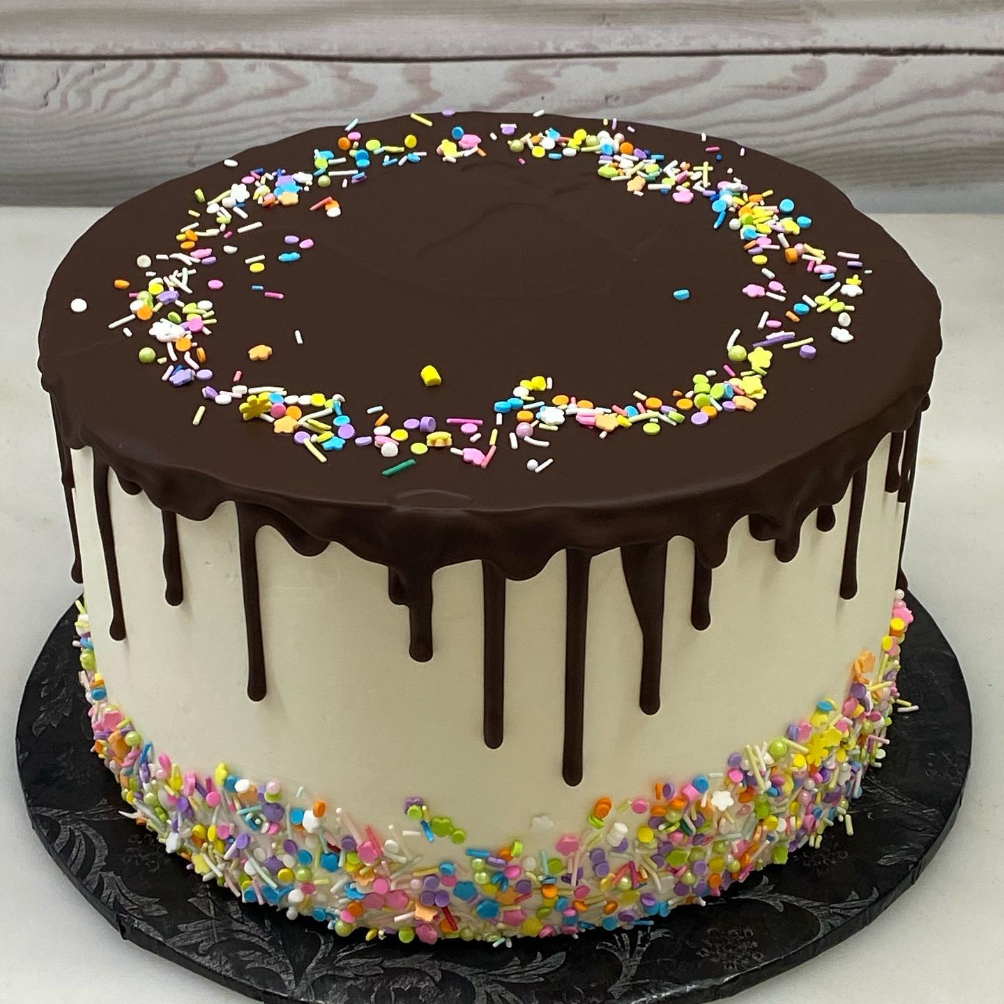 Chocolate Drip Cake