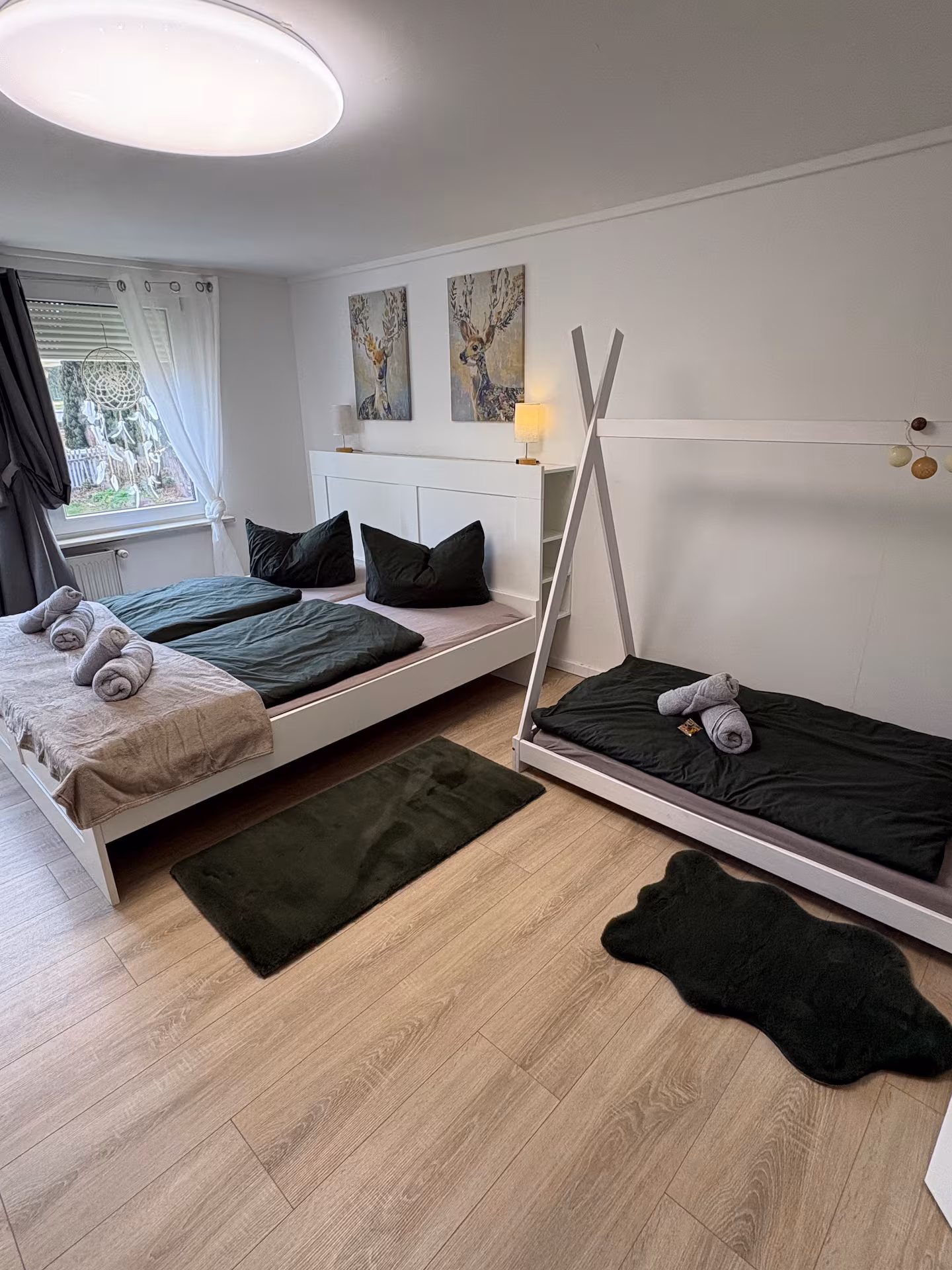Schlafzimmer 2