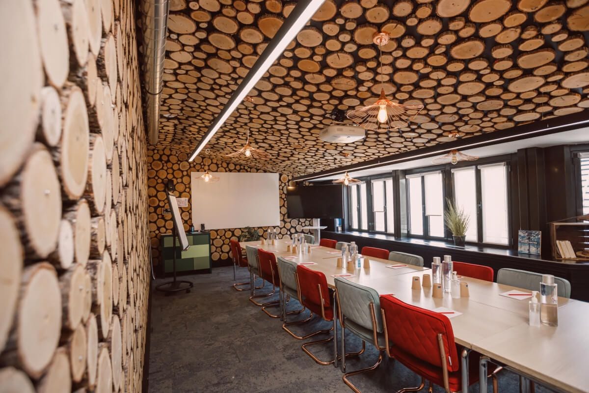 Comet Place des Victoires