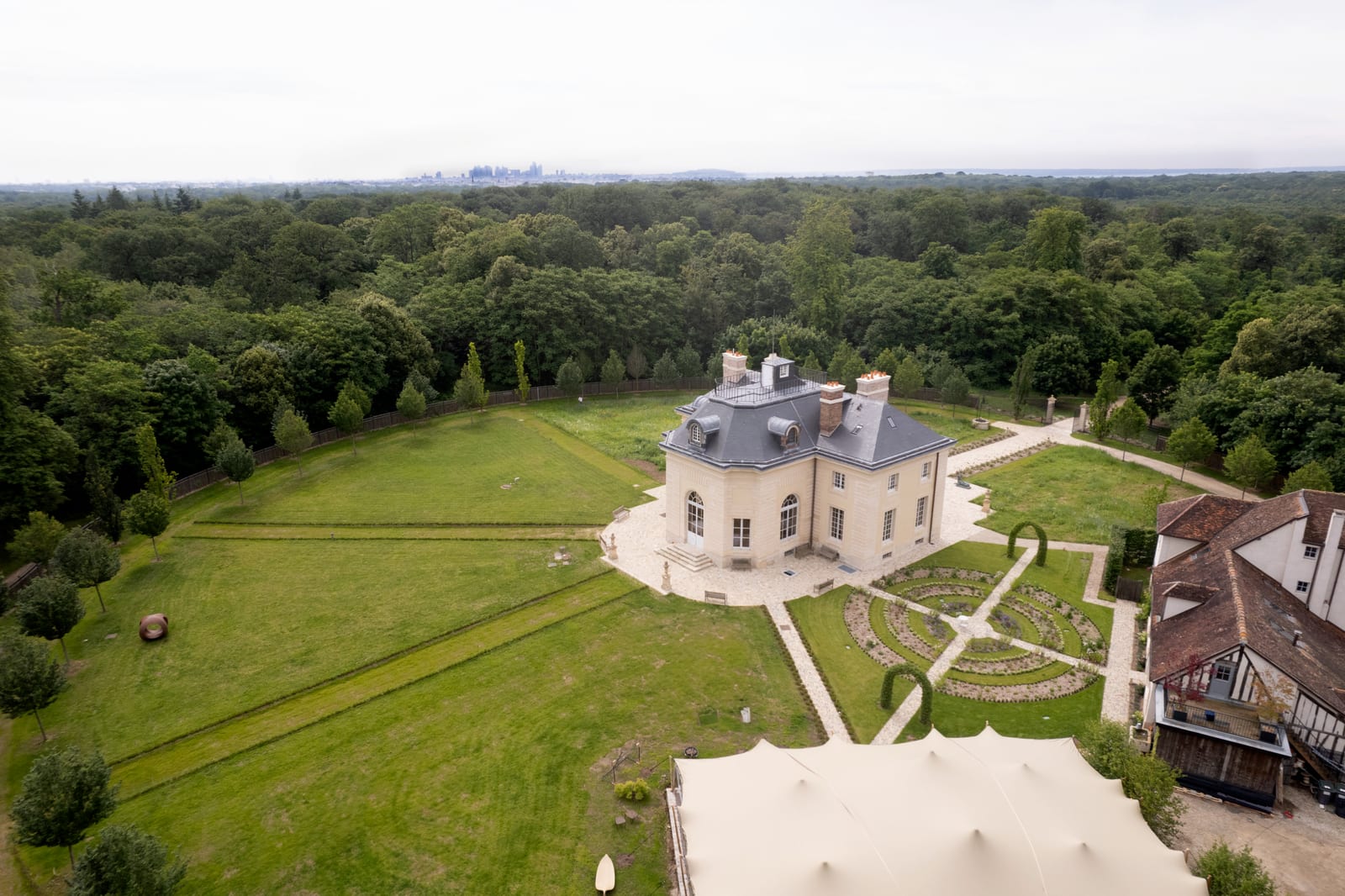 Le Pavillon Royal de la Muette — photo 2