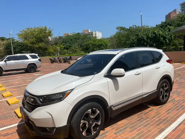 Honda CR-V 2019 — crédito vehicular en Barranquilla, Colombia — miniatura 3