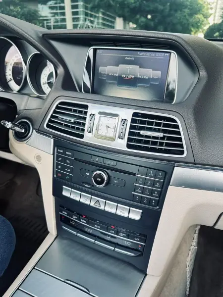 Mercedes E250 2016 — crédito vehicular en Barranquilla, Colombia — miniatura 7