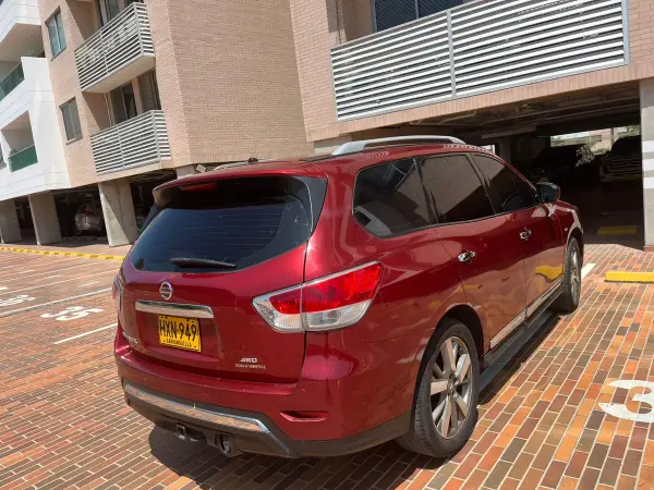 Nissan Pathfinder 2015 — crédito vehicular en Barranquilla, Colombia — miniatura 9