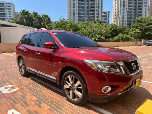 Nissan Pathfinder 2015 — crédito vehicular en Barranquilla, Colombia — miniatura 11