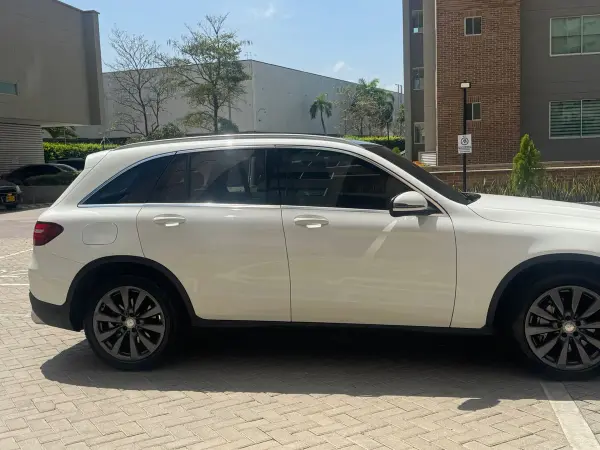 Mercedes GLC250