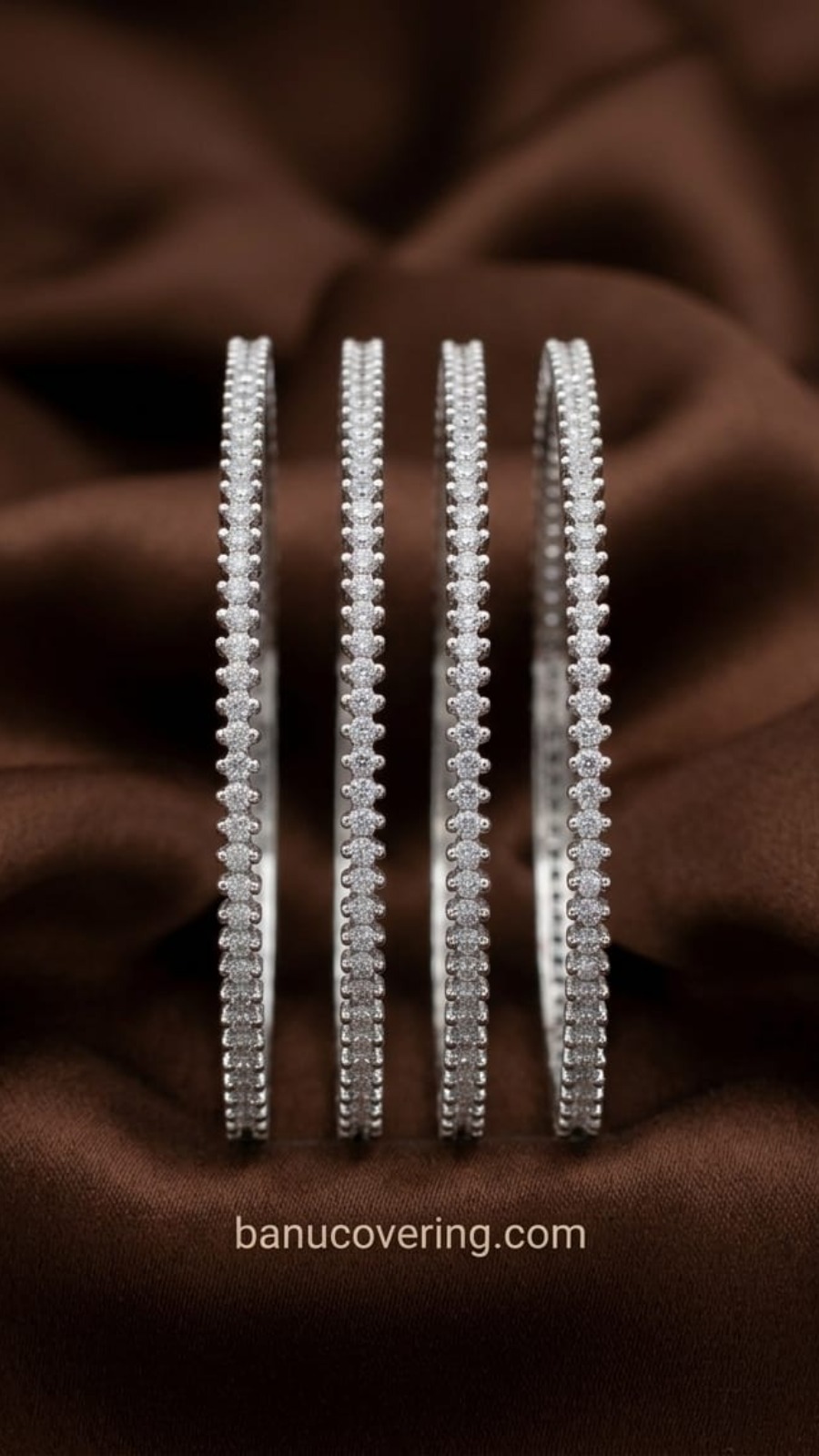 Round Diamond-Style Bangle