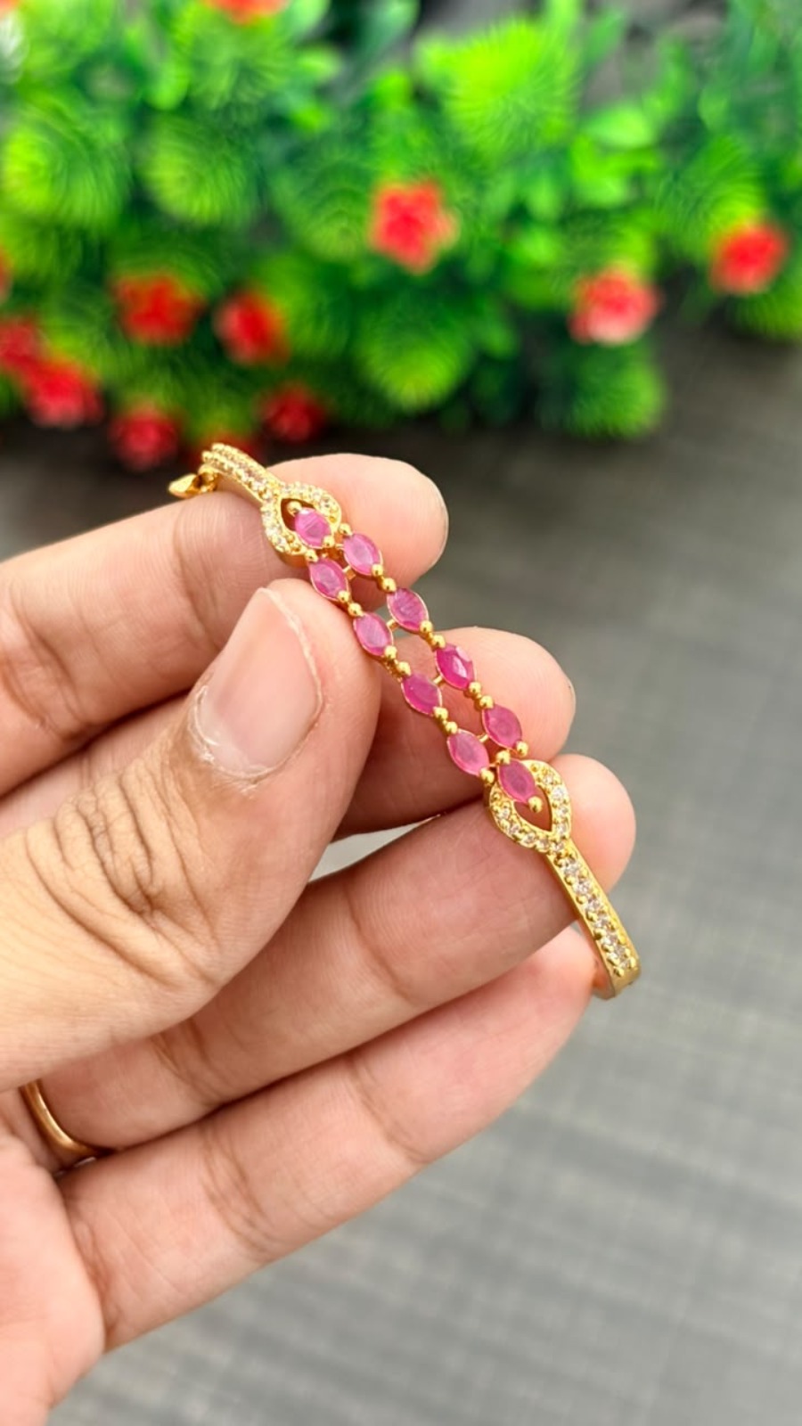 Oval Pink Stone Double-Row bracelet