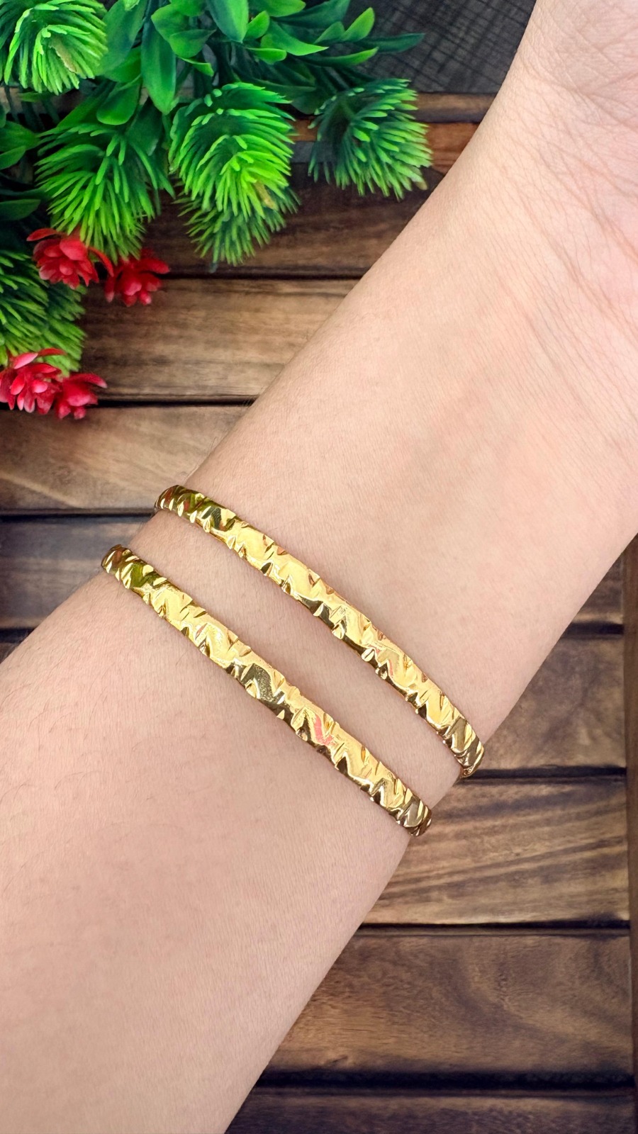 Dainty Bangle