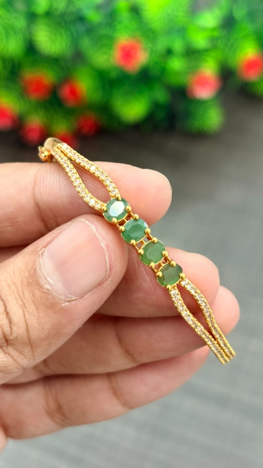 Green Gemstone Gold Bracelet