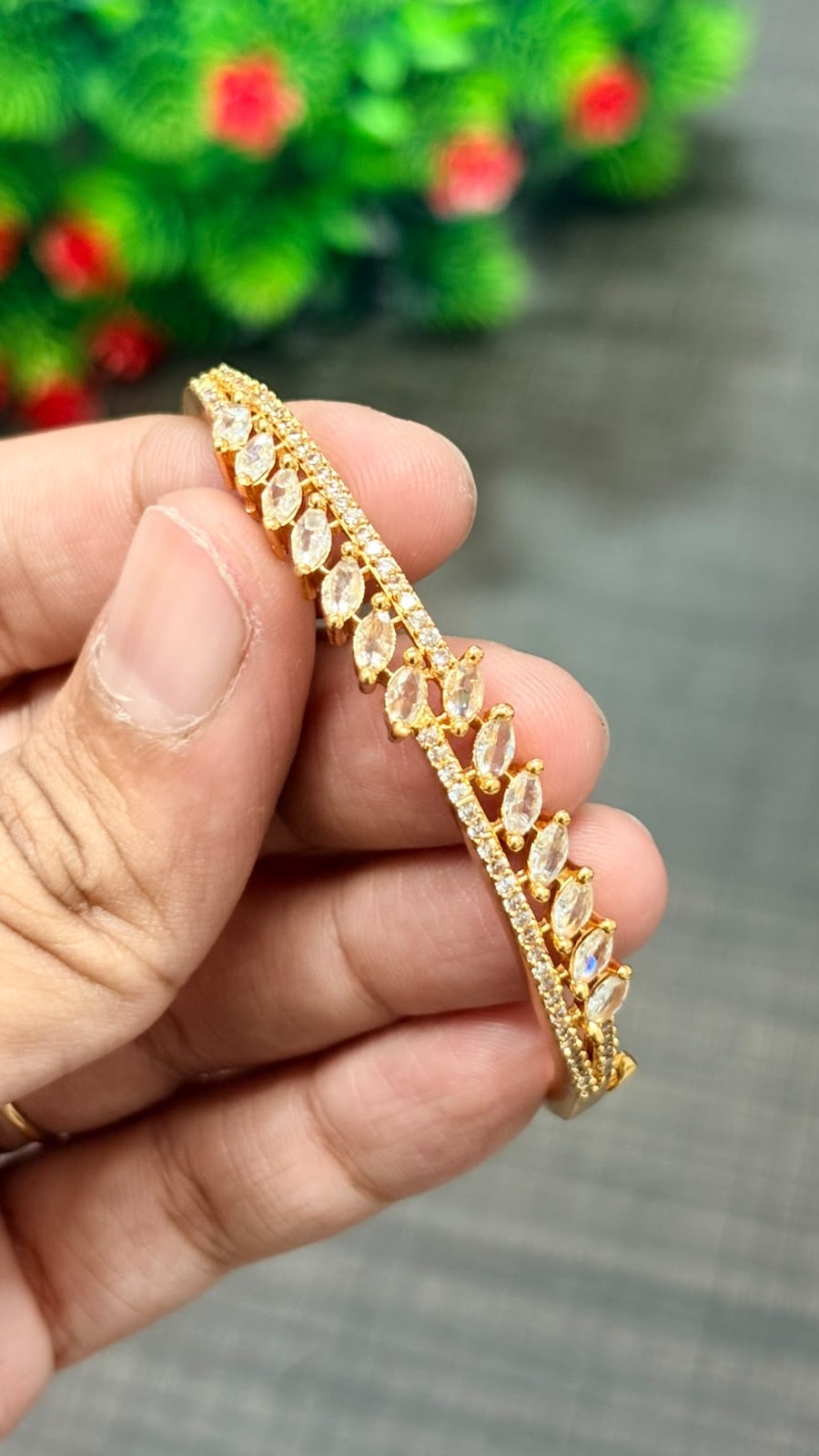 Floral leaf Bracelet