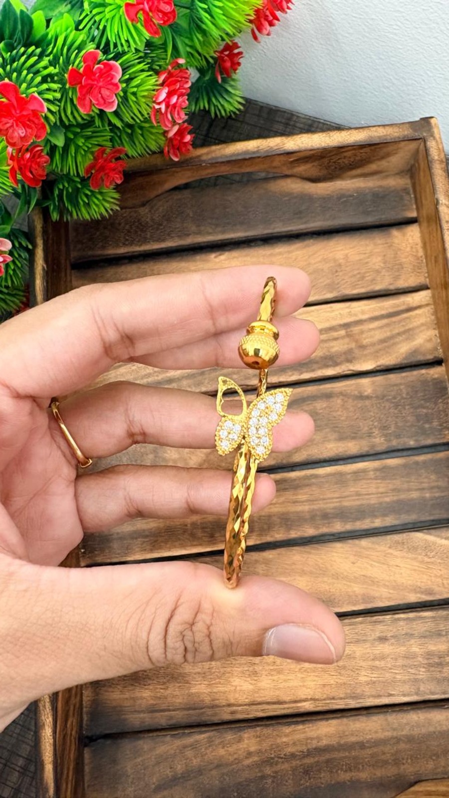 STONE BUTTERFLY BRACELET 1