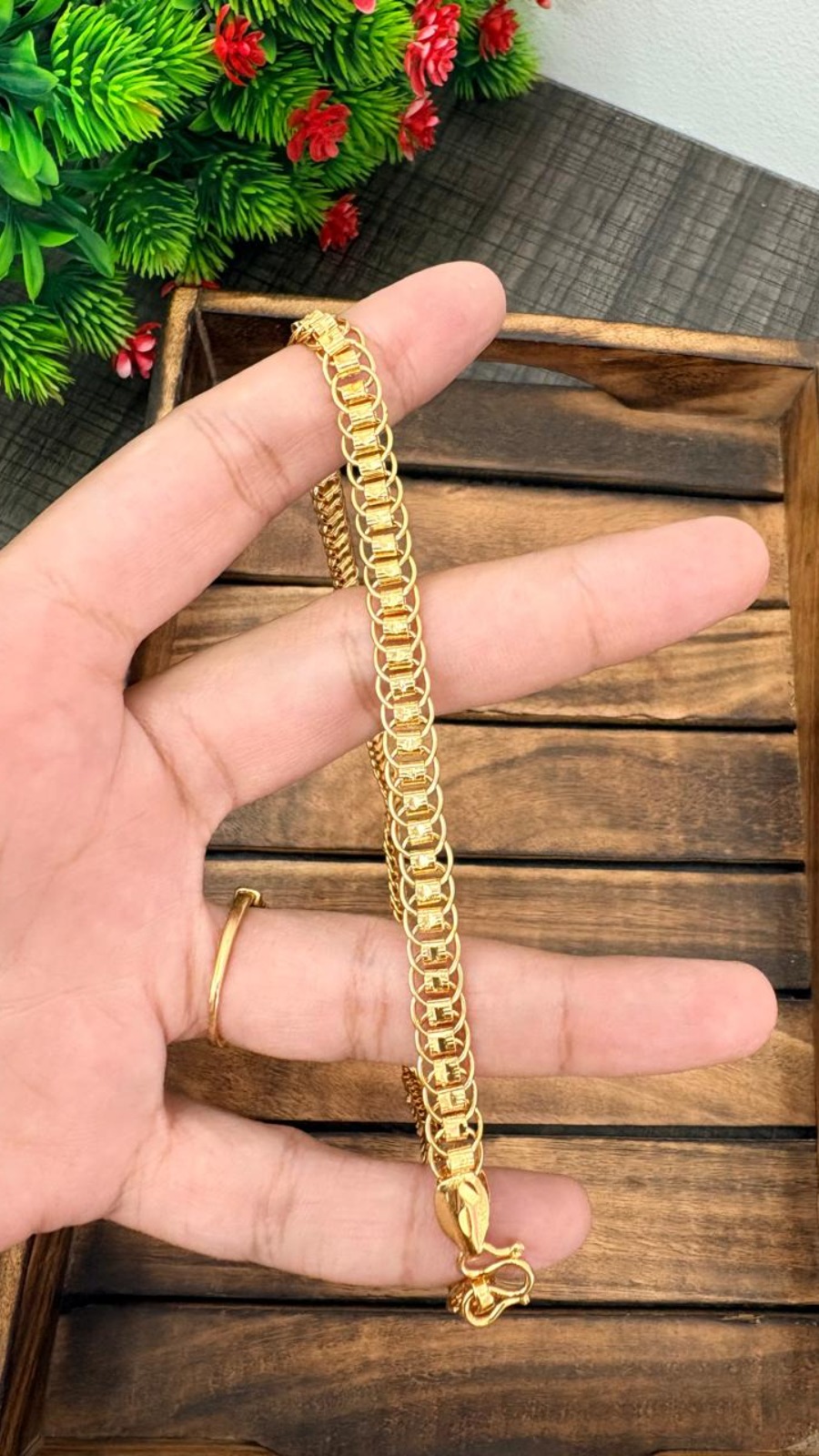 RAYIL CHAIN(18 INCH) 1