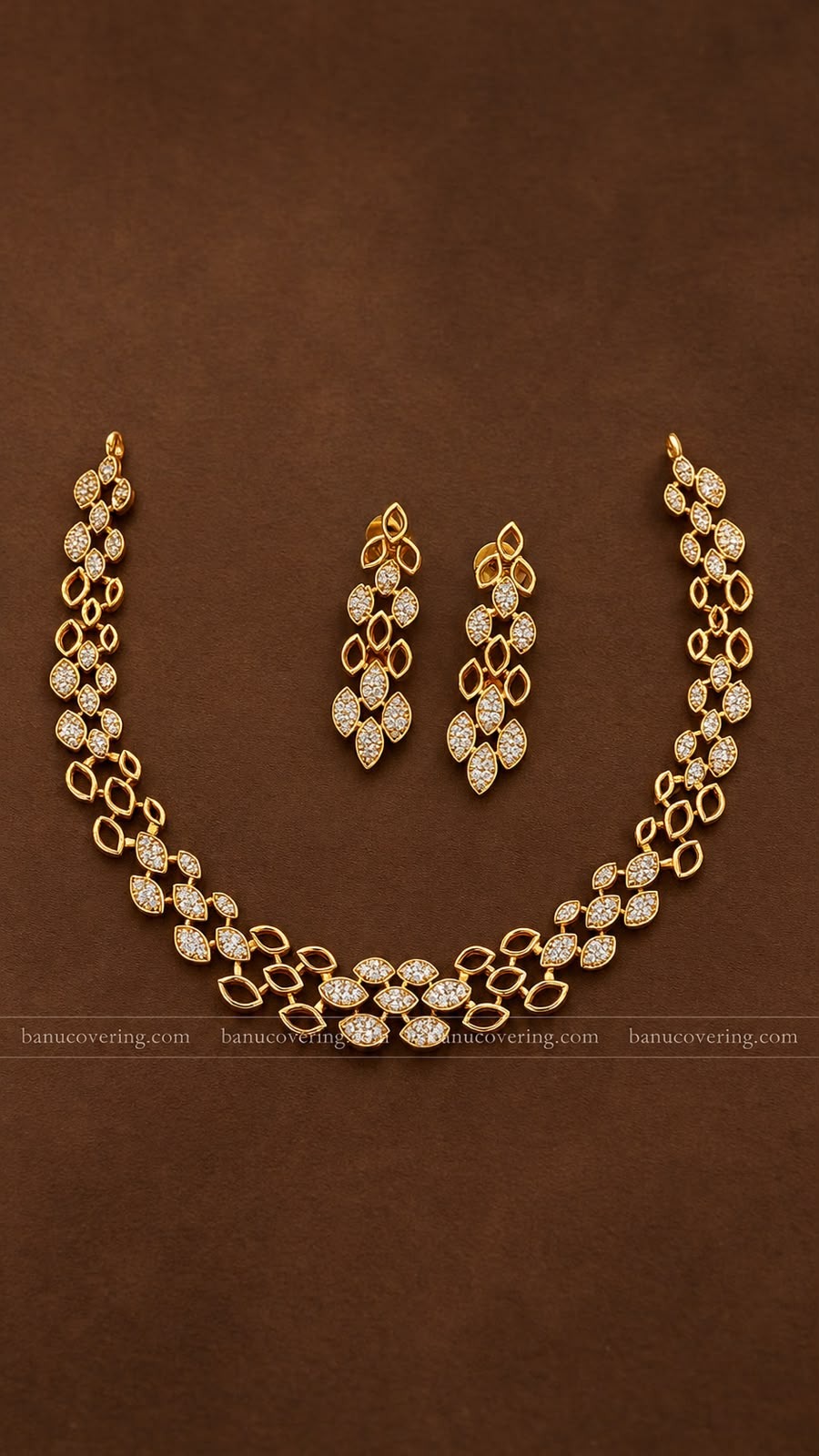 Diamond Glow necklace 1
