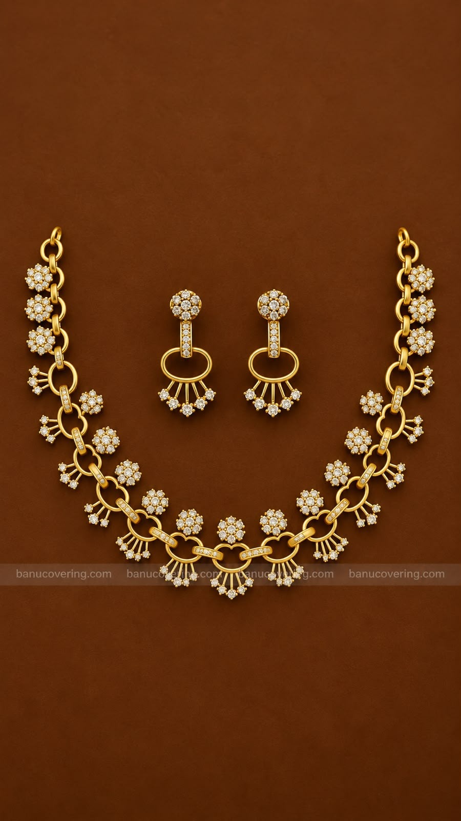Elaris Necklace 1