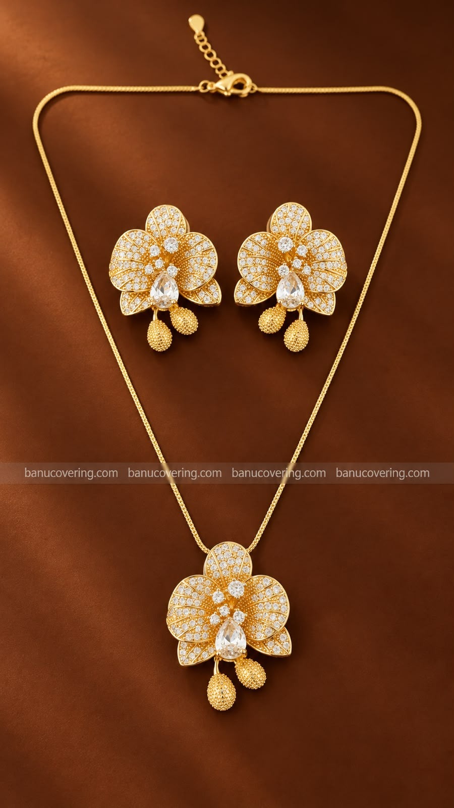 Blossom Elegance chain 1
