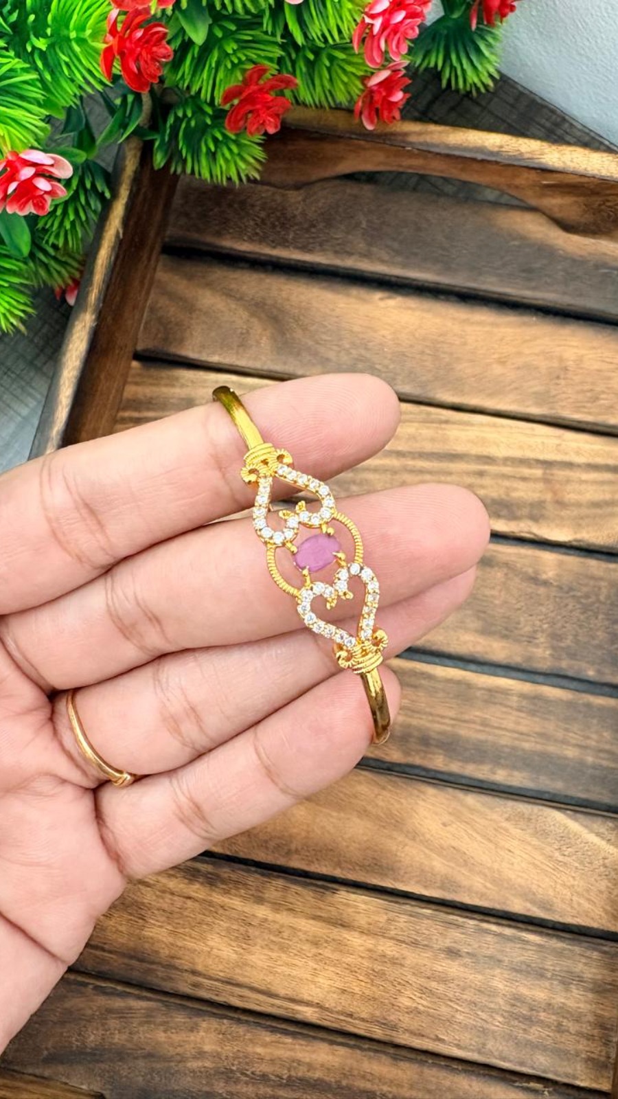 HEART GLOW BRACELET-PINK STONE 1