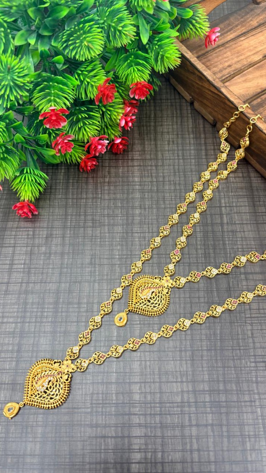 Aarohi Heritage Set 1