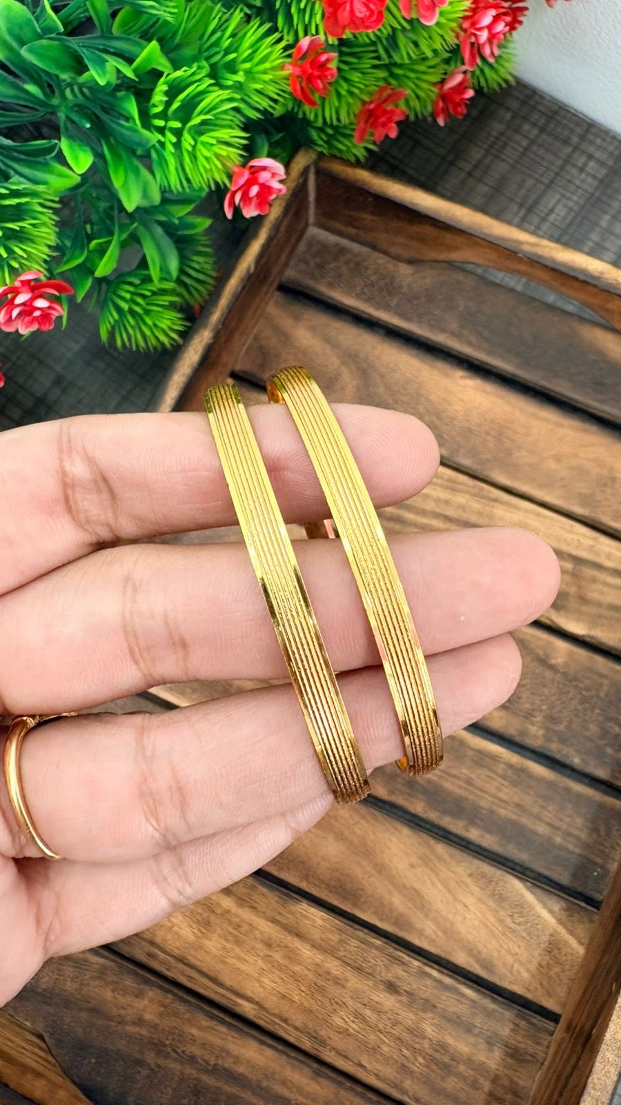 Shine Bangle 1