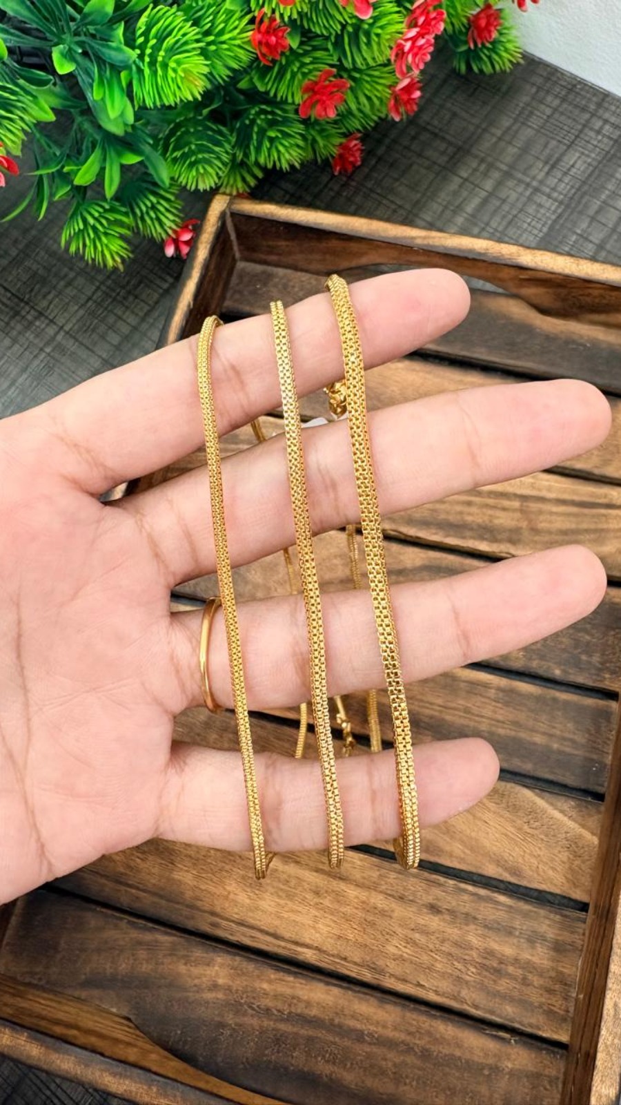 BOX CHAIN (18 INCH) 1