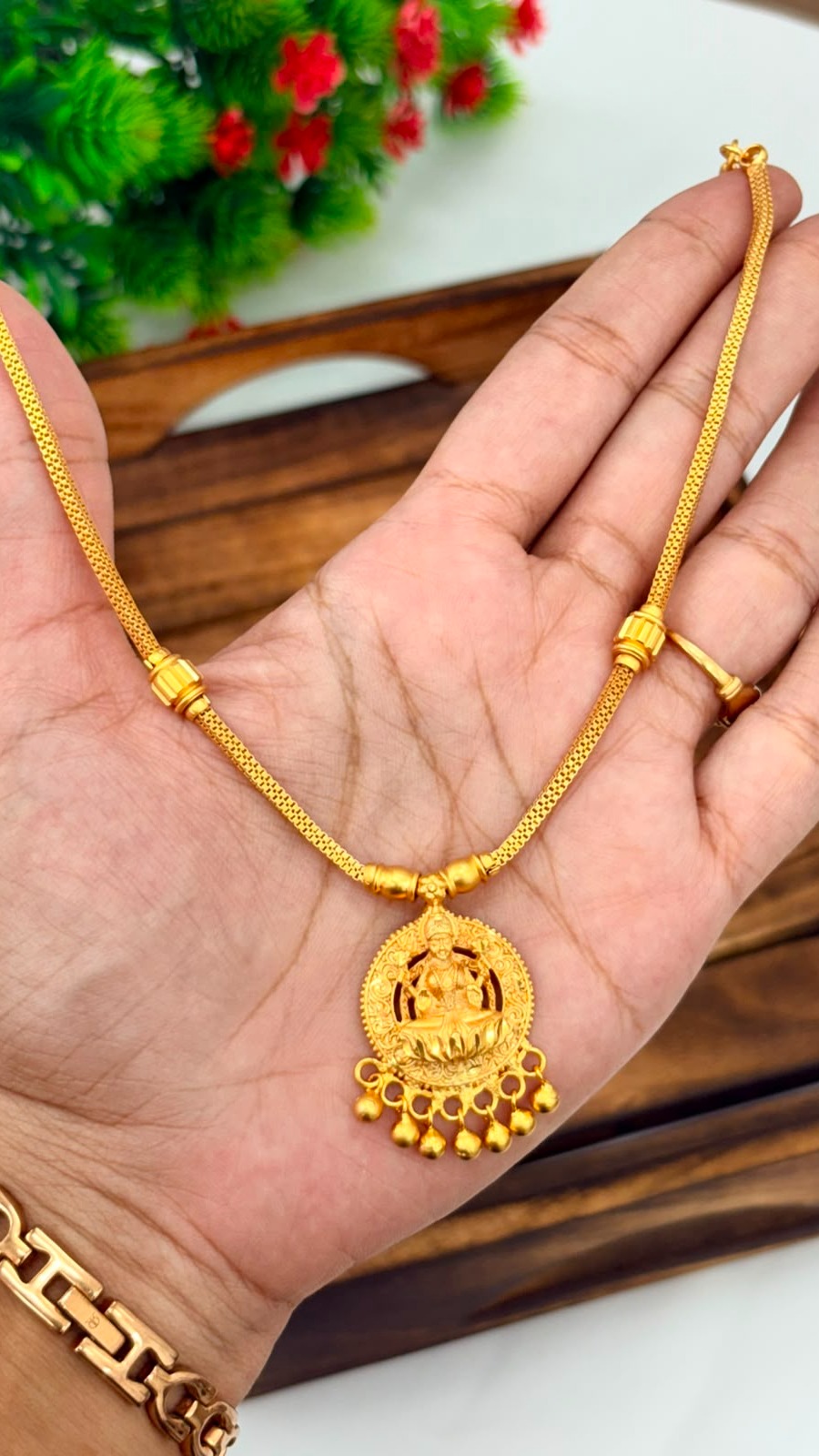 Temple Necklace-02