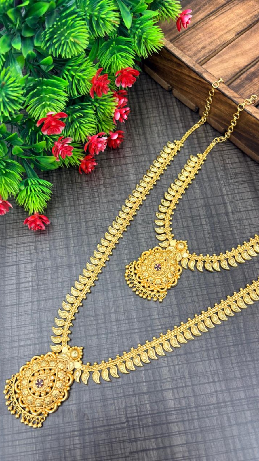 Rudrani Floral Necklace Set 1