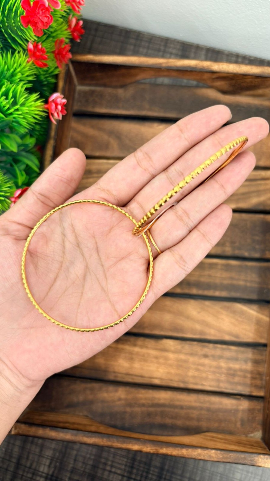Box Shine Bangle 2