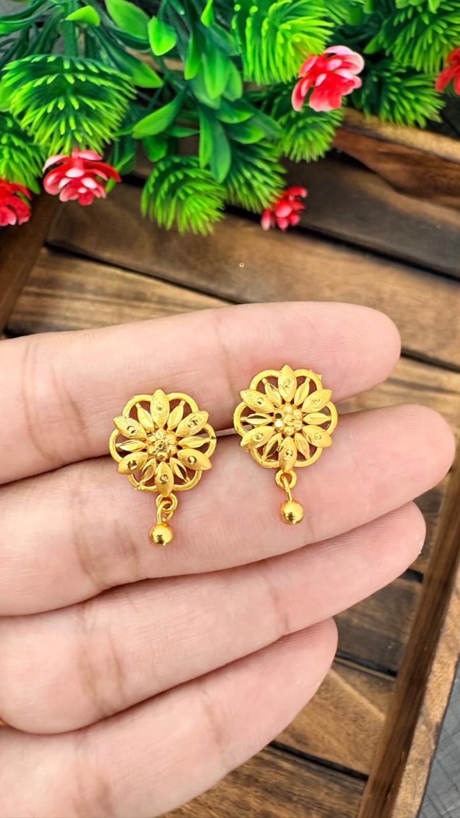 Plain Stud- OG-115 1
