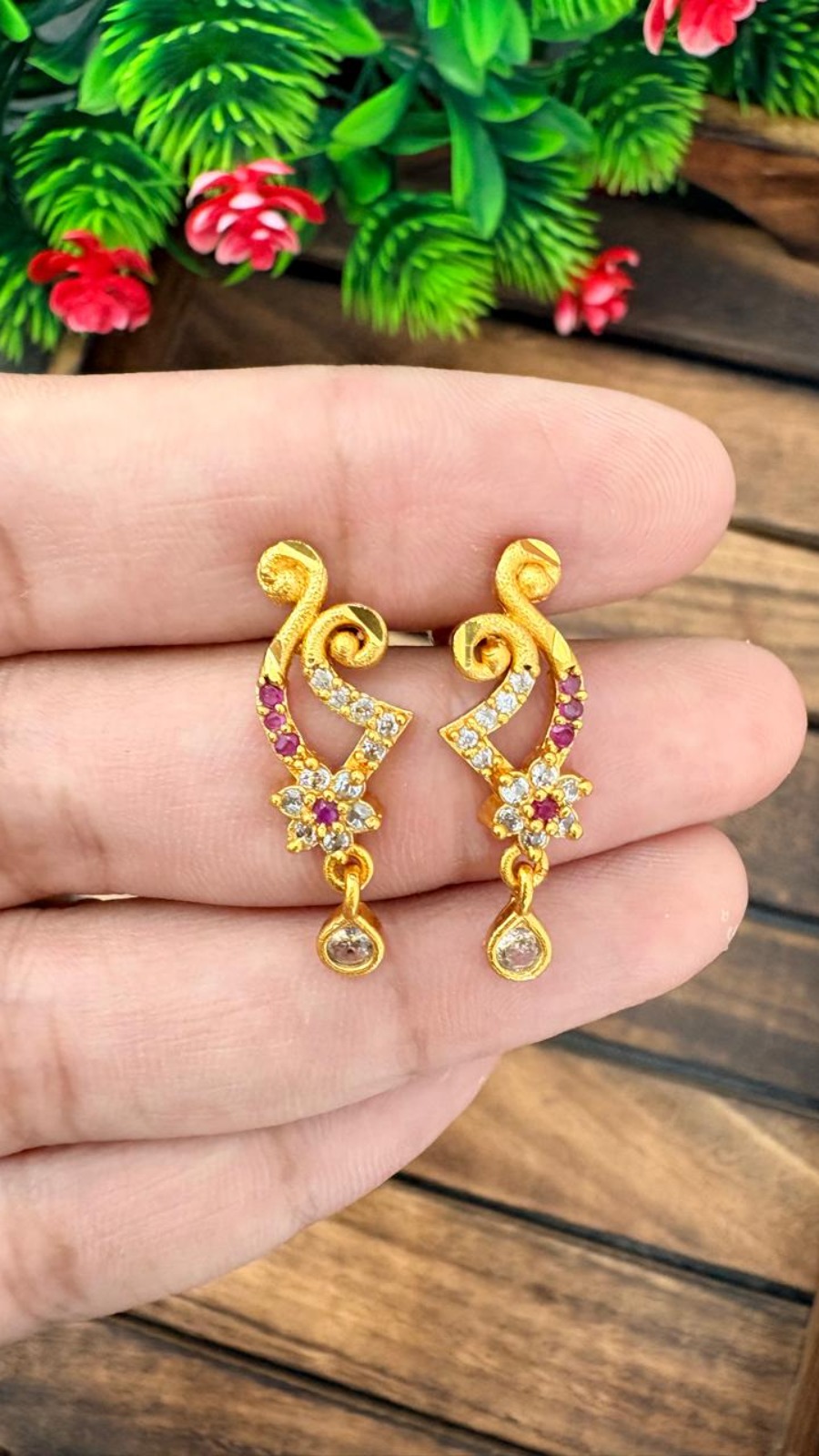 Stud-Pink&White Stone- OG-118 1