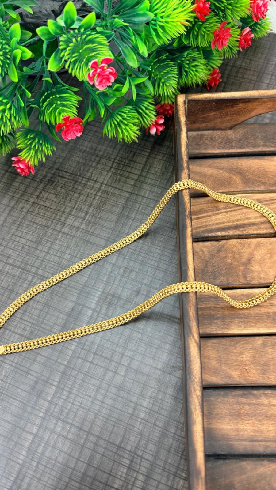 DOT CHAIN (24 INCH) 2