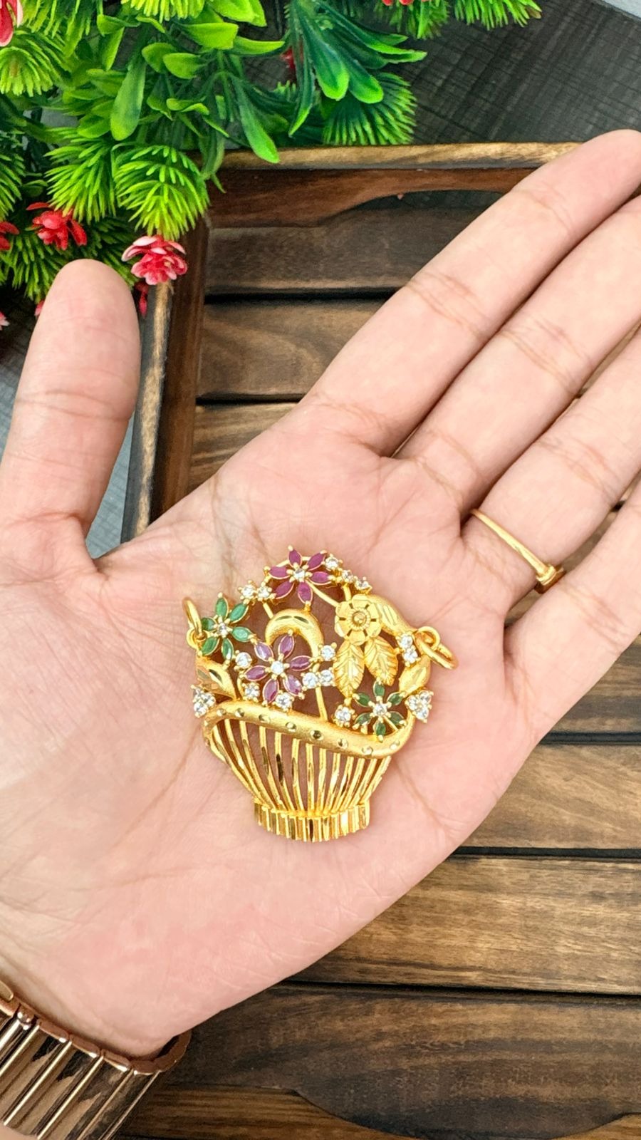 FLOWER VASE-OG-2 PENDANTS MULTI COLOUR