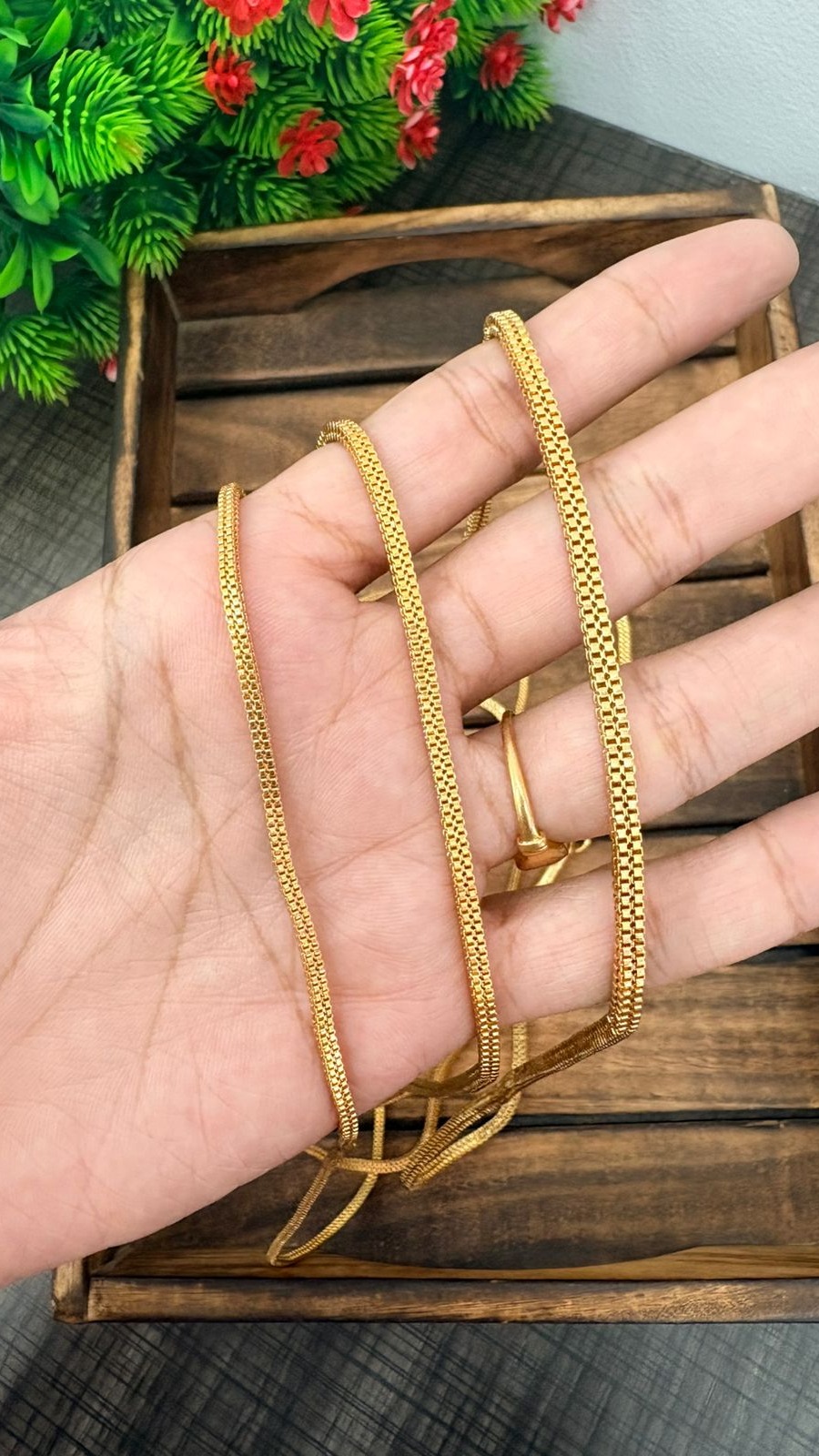 TV BOX CHAIN (30 INCH) 1
