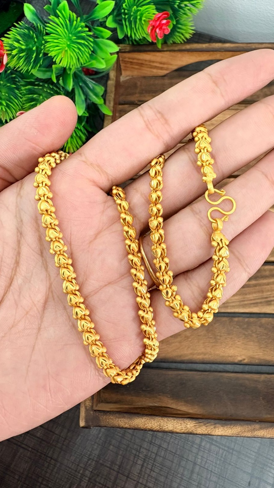Heart chain- Medium -(24 inch) 1